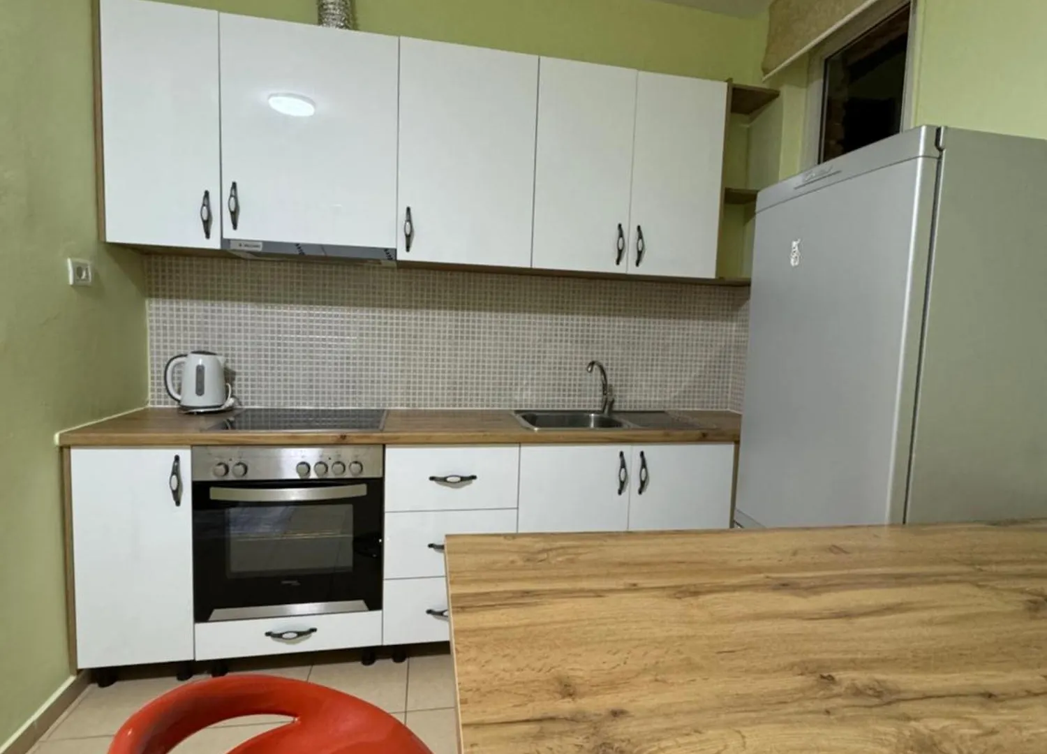 Apartment At New Bazar With A View And Balcony Tirana 0*,